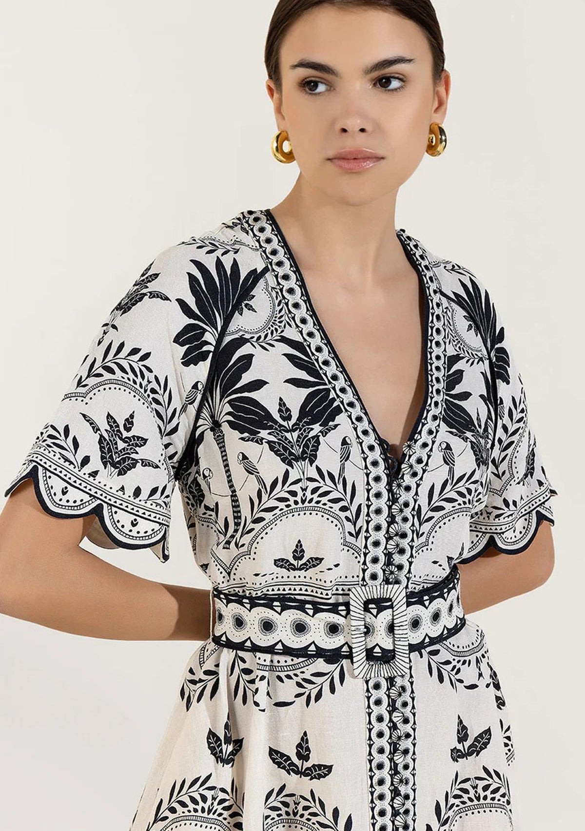 Rifat Long Tunic – Blue Botanical Belted Dress | ibBan