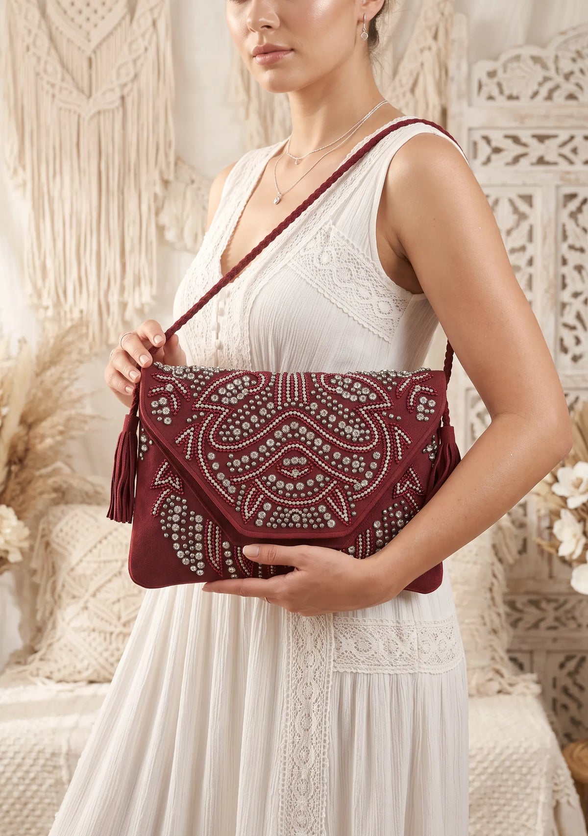 ibBan Hand-Embroidered Burgundy wallet with Beadwork - Masum