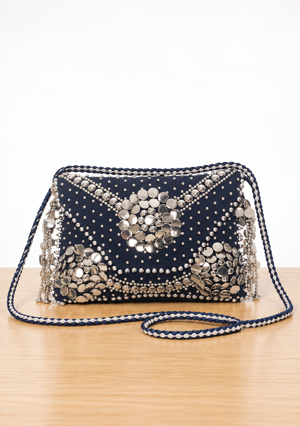 ibBan Hand-Embroidered Black Wallet with Beadwork - Layra